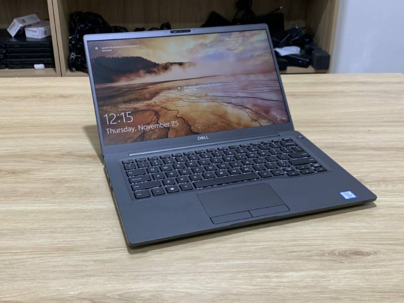 Dell Latitude 7400 Vỏ Carbon