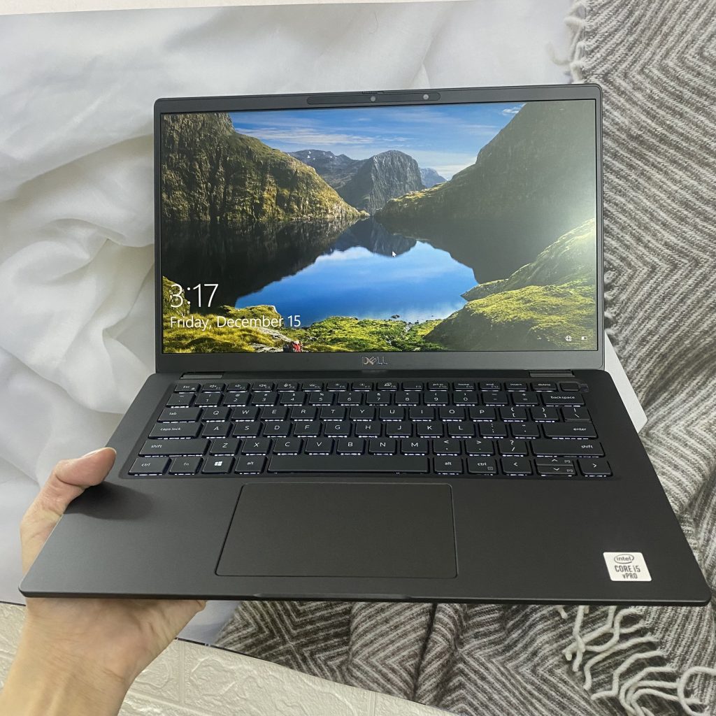 Máy tính xách tay Dell Latitude 7410