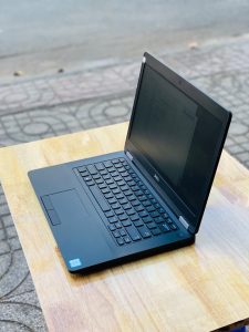 là một chiếc laptop doanh nhân mạnh mẽ, được thiết kế đặc biệt để đáp ứng nhu cầu làm việc chuyên nghiệp