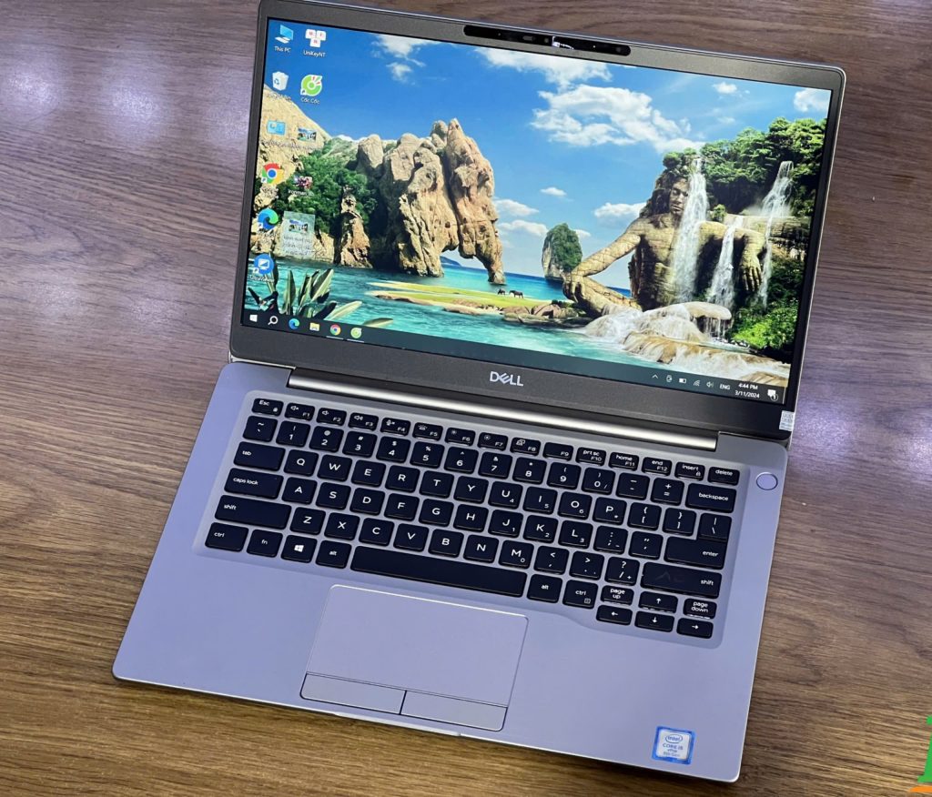 Laptop Dell Latitude 7300 i7-8250U
