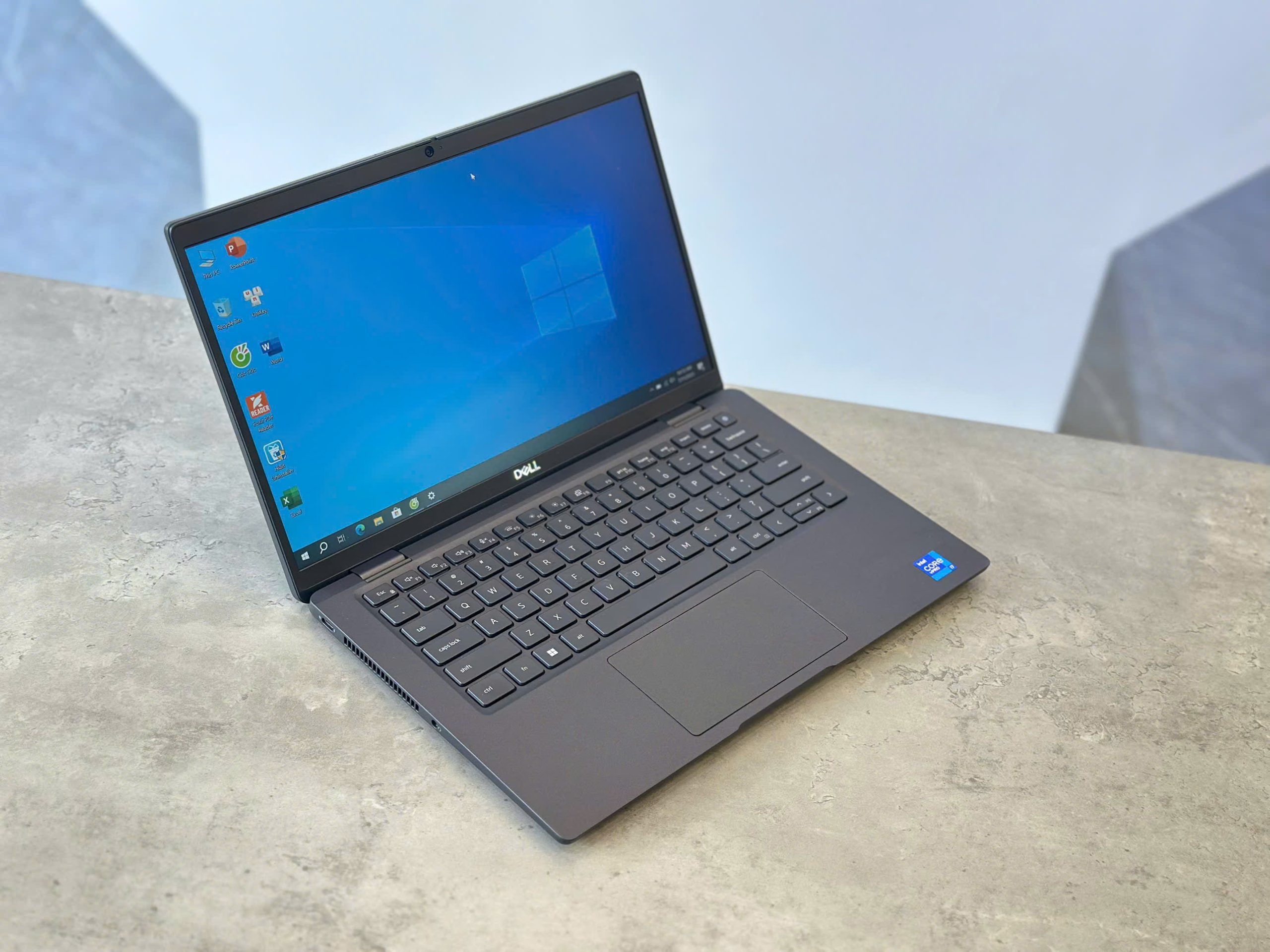 Dell Latitude 7420 Core i7-1165G7 Ram 16GB SSD 256GB Màn hình 14Inch FHD